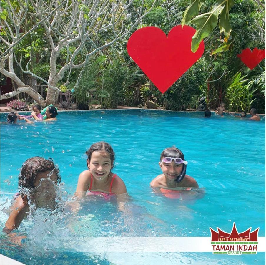 Taman Indah Resort Tamanredjo Exterior foto